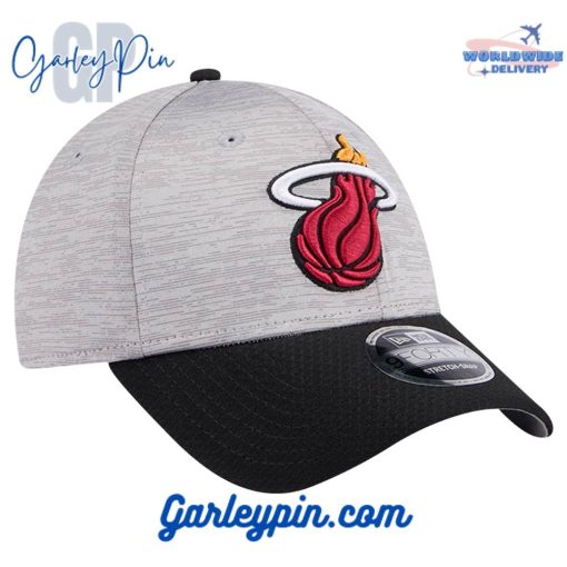 Miami Heat New Era Active Digi-Tech Two-Tone Heather Gray  Black Hat